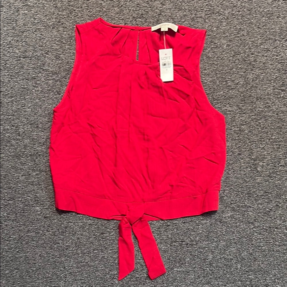 Red Loft tie bottom tank